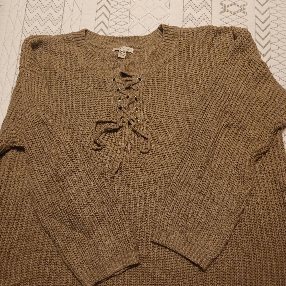 Long sleeve sweater